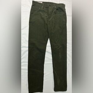 Men’s Gap slim dark green corduroy. 32x34.